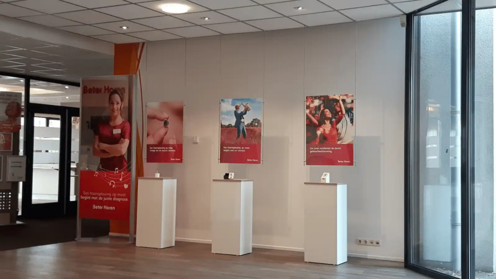 Kunststof postersysteem voor reclame en professionele presentatie